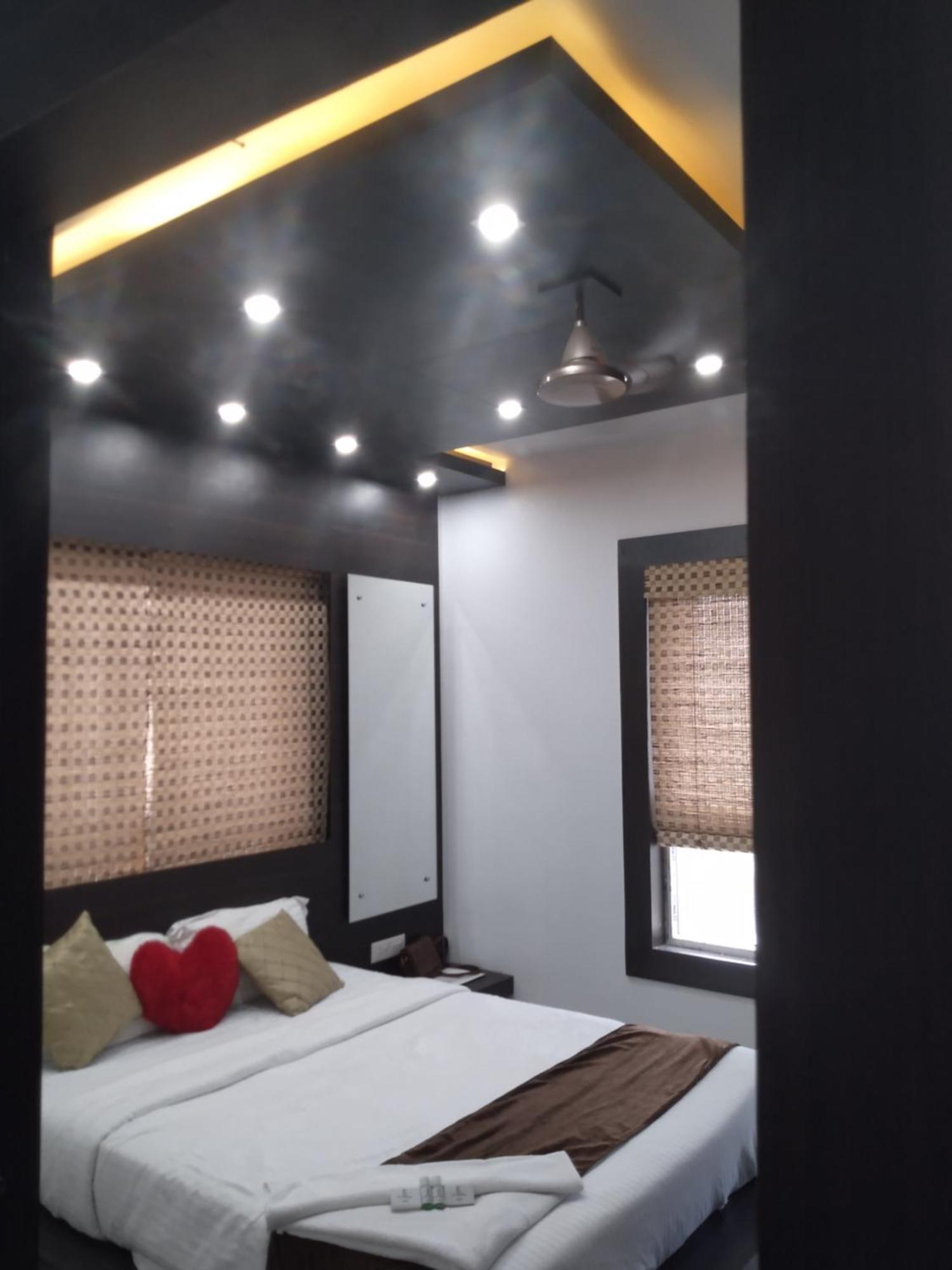 La Platina Premium Suites, Near Puri Sea Beach Dış mekan fotoğraf