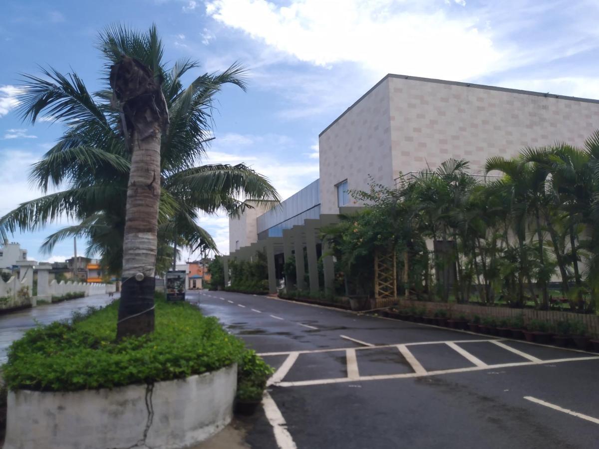 La Platina Premium Suites, Near Puri Sea Beach Dış mekan fotoğraf